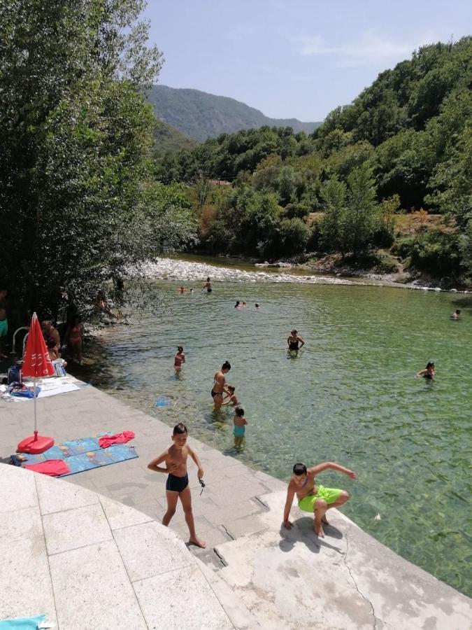 Motel And Restaurant Odusak Dreznjak Екстер'єр фото