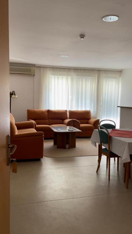 Motel And Restaurant Odusak Dreznjak Екстер'єр фото