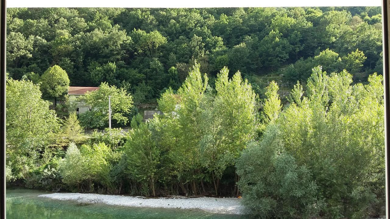 Motel And Restaurant Odusak Dreznjak Екстер'єр фото